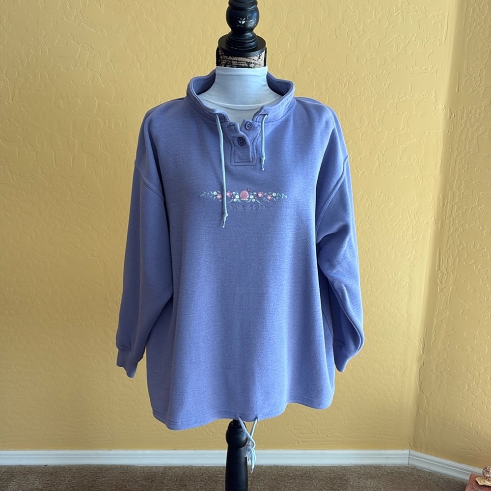 Cuffy’s women’s sweater